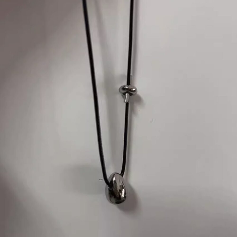 Modern Silver  Tone Tear Drop Pendant Necklace